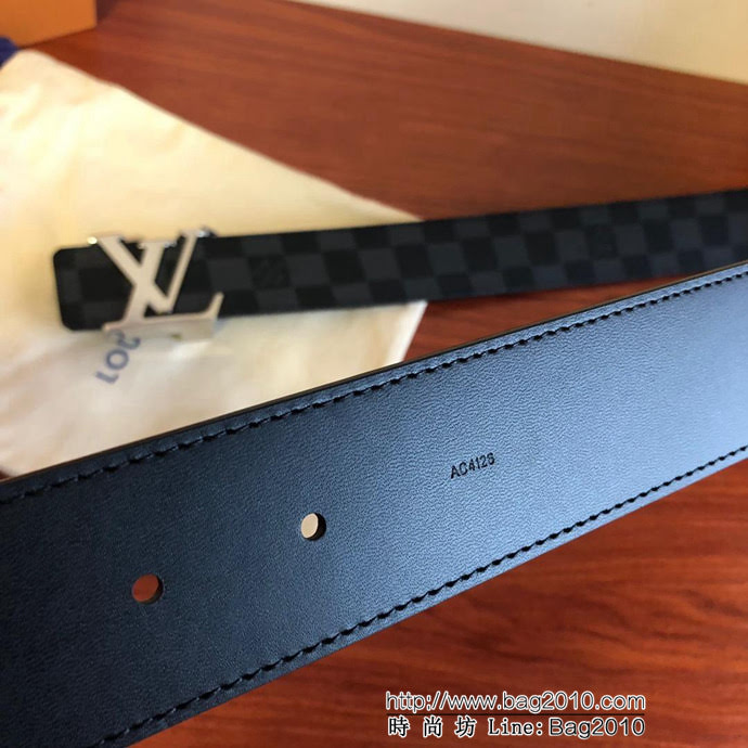 路易威登LV 原單品質 經典黑棋盤格 百搭款男士皮帶 M9808  xfp1388